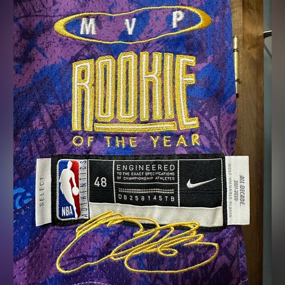 Nike LeBron James Mens Large Purple #23 LA Lakers Basketball Jersey - Picture 4 of 5